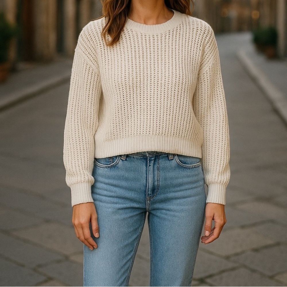 Old Navy Off-White Knit Sweater